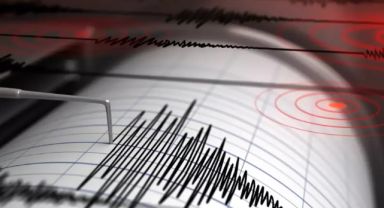 Ege Denizi'nde 6 Büyüklüğündeki Deprem Paniğe Neden Oldu: Uzmanlardan Artçı Uyarısı