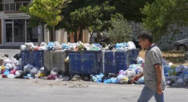Buca’da Çöp Sorunu Büyüyor: Vatandaşlar Koku ve Hastalık Riskinden Şikâyetçi