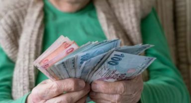 En Düşük Emekli Maaşı İçin AK Parti Harekete Geçiyor: Yasal Düzenleme 3 Temmuz Sonrası Yapılacak