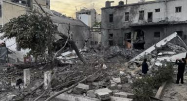 Gazze’de Diyaliz Merkezi İsrail Saldırıları Sonrası Tamamen Yıkıldı