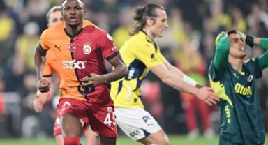 Victor Osimhen'den Napoli'ye Şaşırtıcı Rest: Avrupa’da Kalma Kararlılığı Krize Neden Oldu