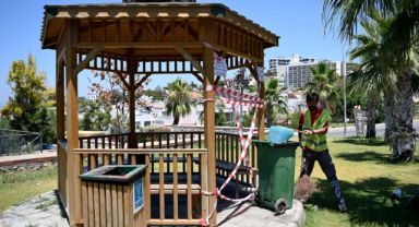 Kuşadası Belediyesi Temizlik Ekiplerinden Çevre Bilinci Çağrısı