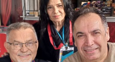 Bir Ömür, Bin Sahne: 81 Şehirde Bir Direniş Hikâyesi